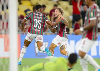 Fluminense avança e Flamengo garante melhor campanha da Libertadores