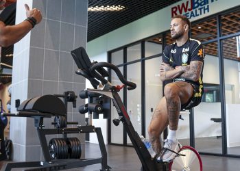 Copa do Mundo: exames de Neymar apontam 'boa evolução' , afirma CBF